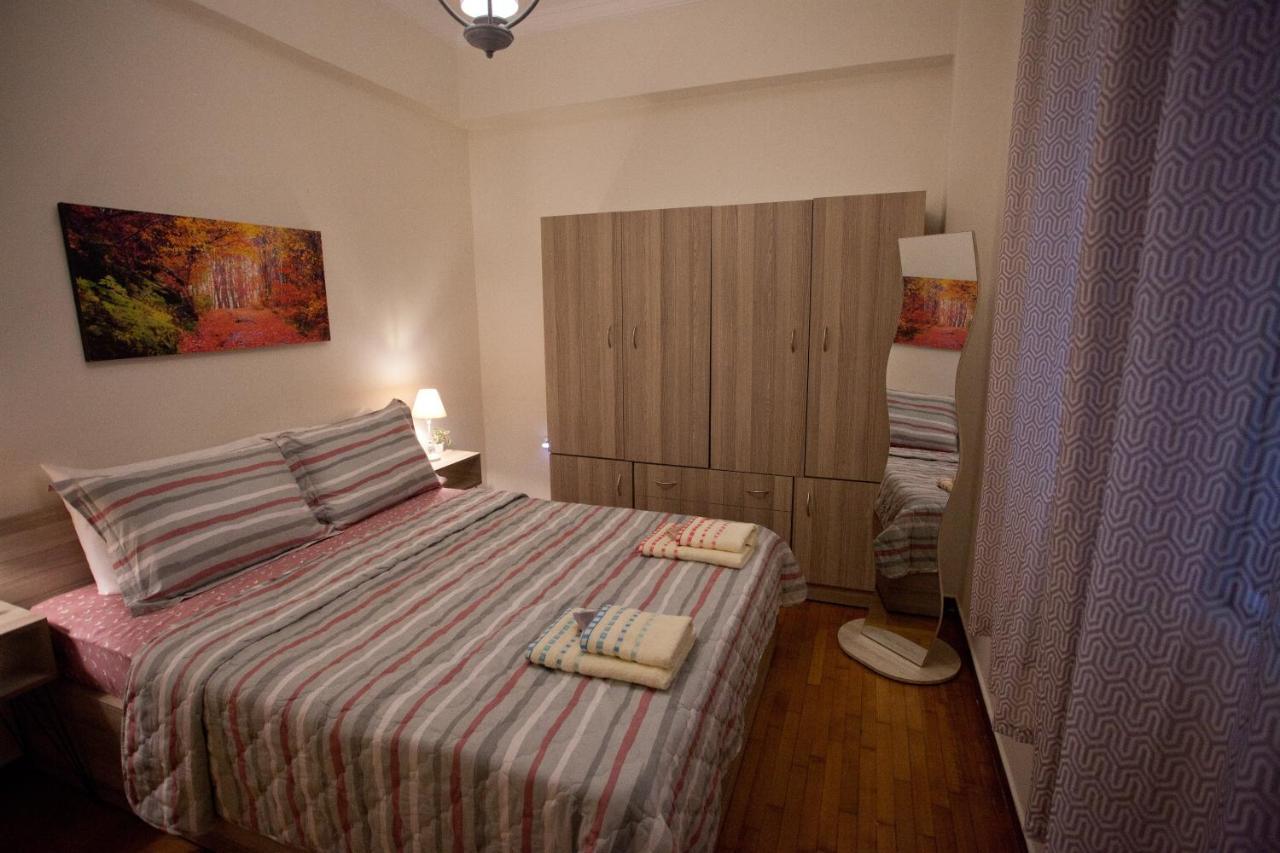 Lovely Nest Пирей Экстерьер фото