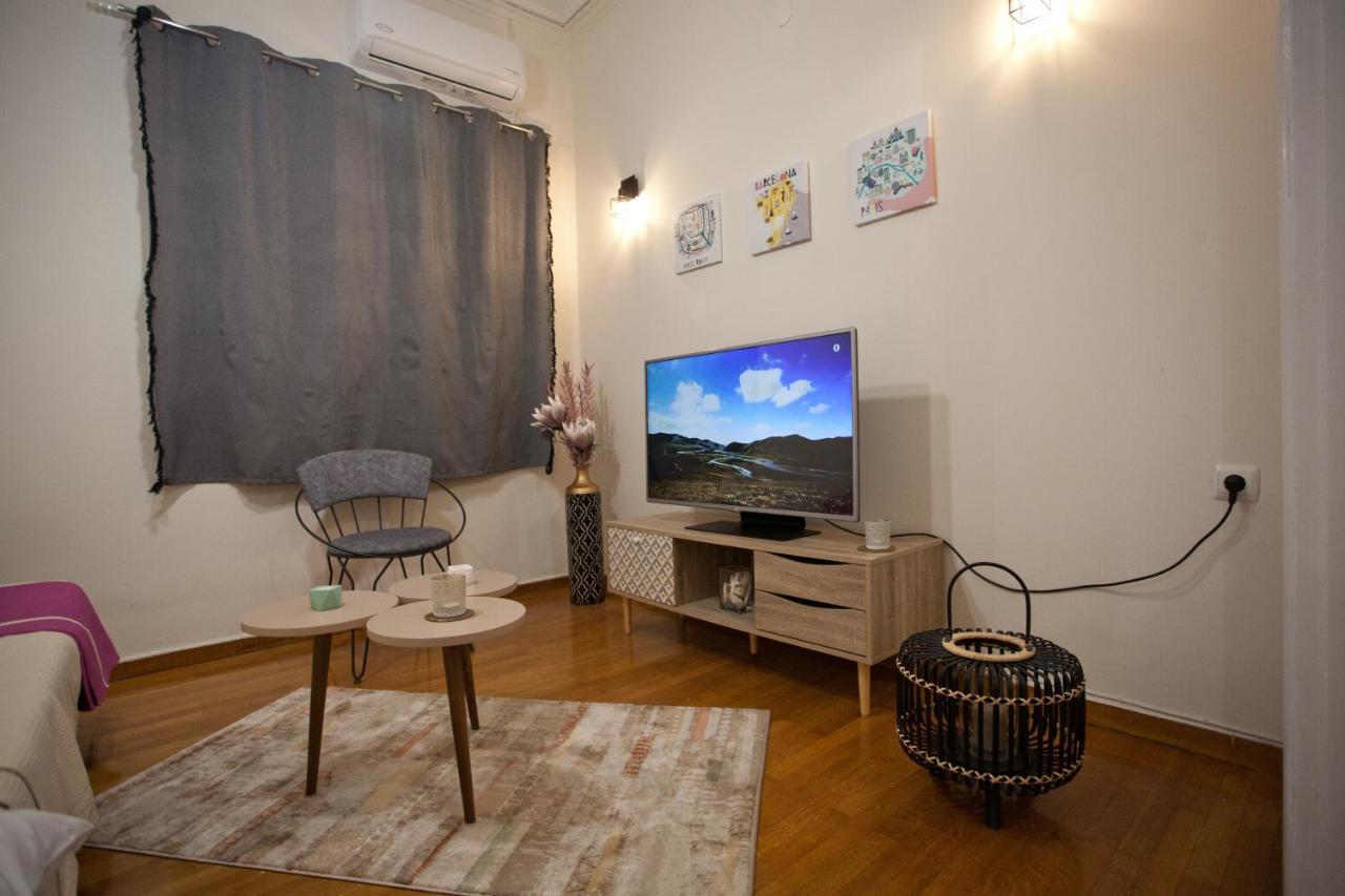 Lovely Nest Пирей Экстерьер фото